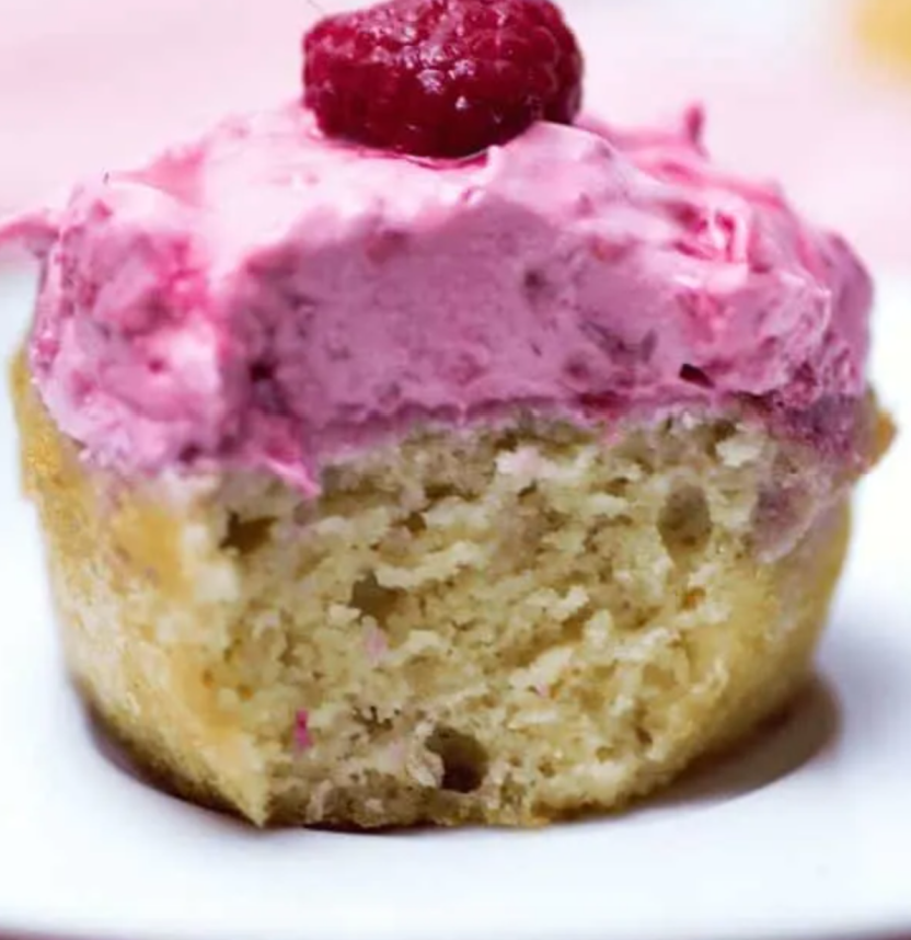Raspberry Vanilla Muffins
